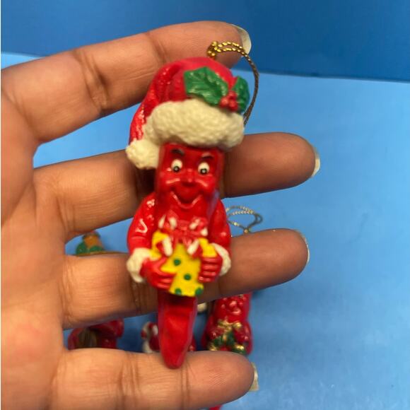 Red Hot Chili Peppers ornaments set of 4 Christmas decor Hat musical - Picture 2 of 10